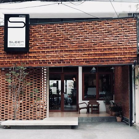 Slee Hostel Chiangmai (Adults Only) チエンマイ エクステリア 写真