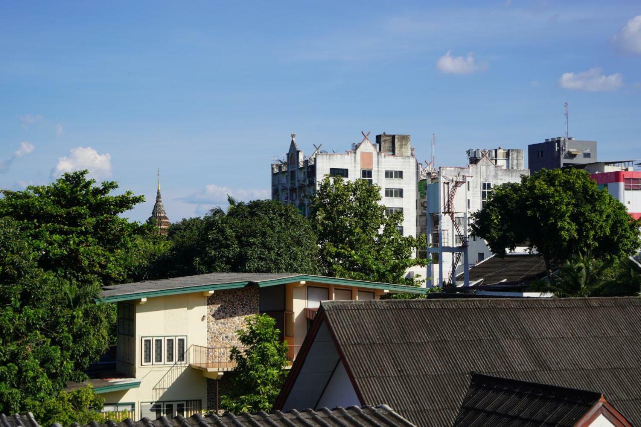 Slee Hostel Chiangmai (Adults Only) チエンマイ エクステリア 写真